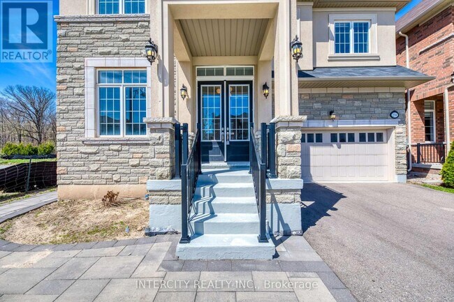 Building Photo - 259 Polly Dr