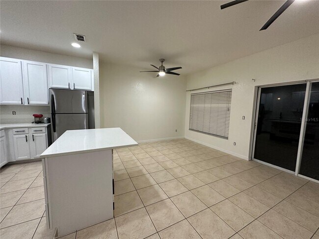 Building Photo - 2326 Caravelle Cir