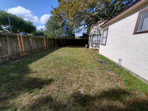 Foto del edificio - 18303 Autumn Trails Ln