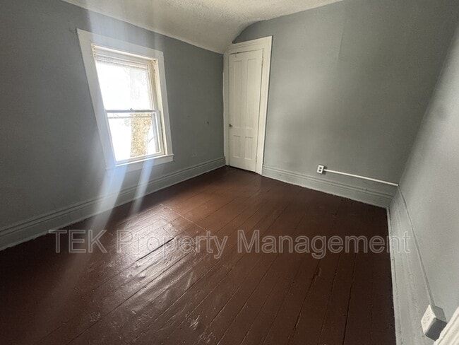 Foto del edificio - 60 Romeyn St