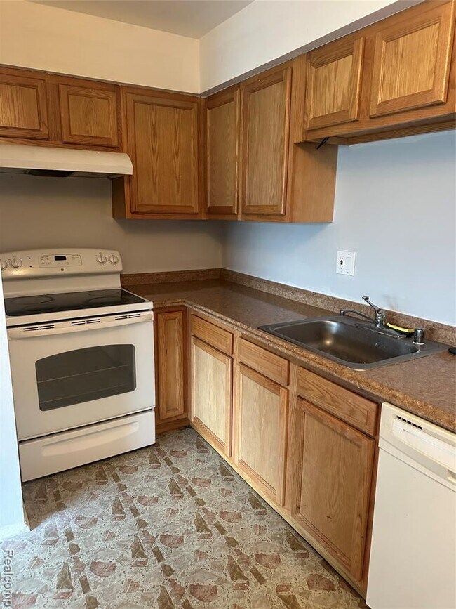 Foto del edificio - 25300 Shiawassee Cir