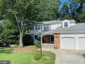 Building Photo - 8008 Leyton Pl