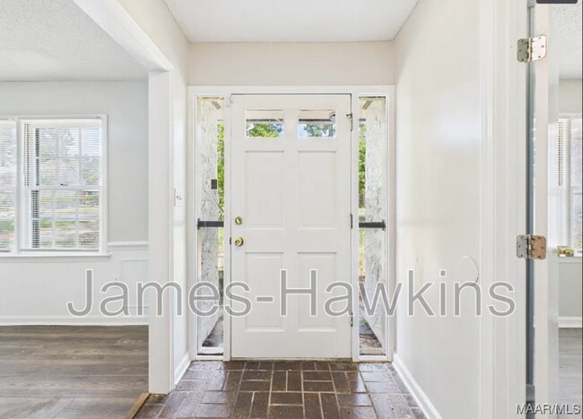 Building Photo - 3218 Riderwood Dr