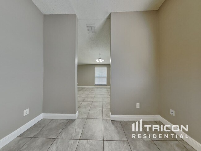 Foto del edificio - 10223 Widgeon Way