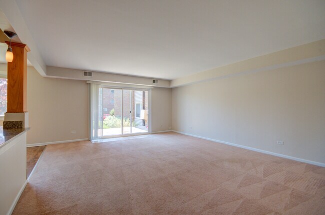 Building Photo - 4428 Beau Monde Dr
