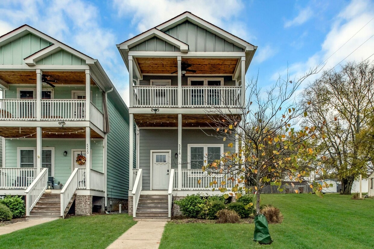 4BR + 4BA on one of the best streets in The Nations - Kentucky Ave! - 4BR + 4BA on one of the best streets in The Nations - Kentucky Ave!