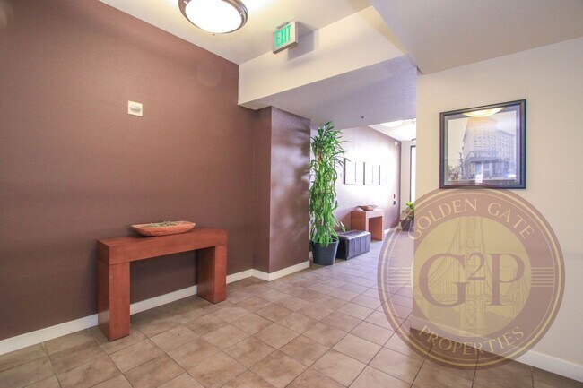 Building Photo - Downtown - 1 BR, 1 BA Condo, 769 Sq. Ft.  ...
