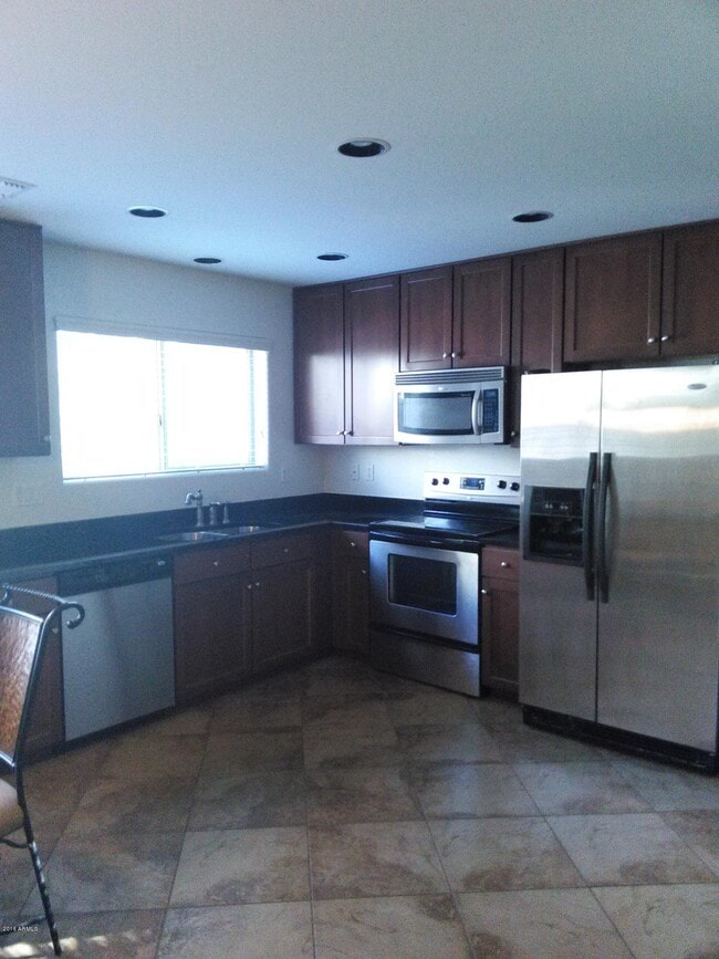 Foto del edificio - 1212 E Canyon Creek Dr