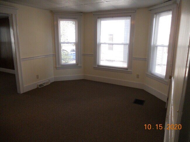 Dining Room - Mason St