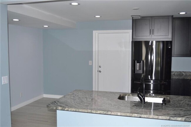 Building Photo - 3489 NE Linda Dr