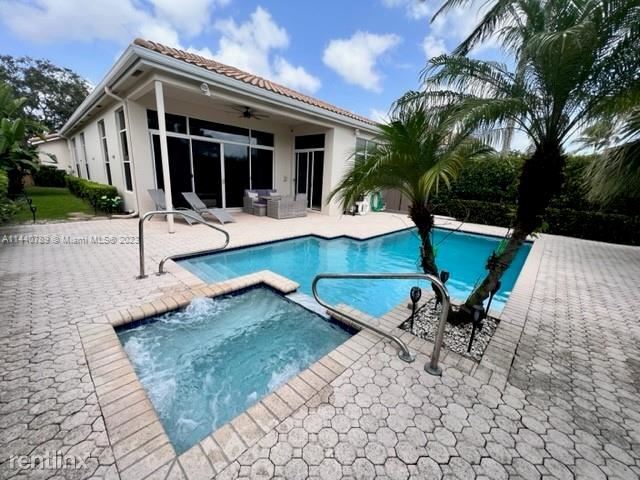 Foto del edificio - 3 br, 3 bath House - 6620 NW 24th Ave