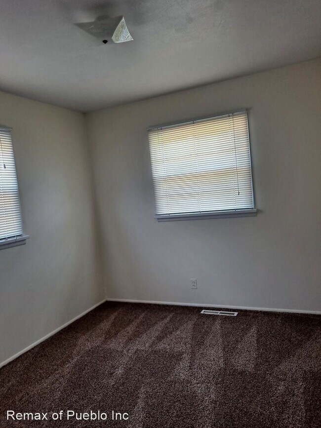 Foto del edificio - 3 br, 2 bath House - 2037 Driftwood Ln.