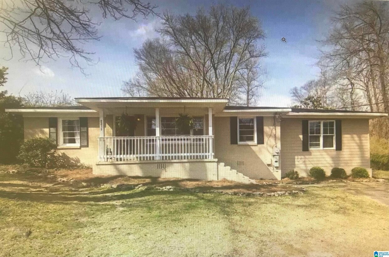2211 Farley Dr, Hoover, AL 35226 House Rental in Hoover, AL