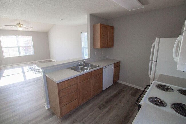 Foto del edificio - 2533 Northampton Dr