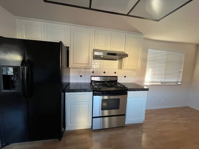 Building Photo - 14419 Outrigger Dr