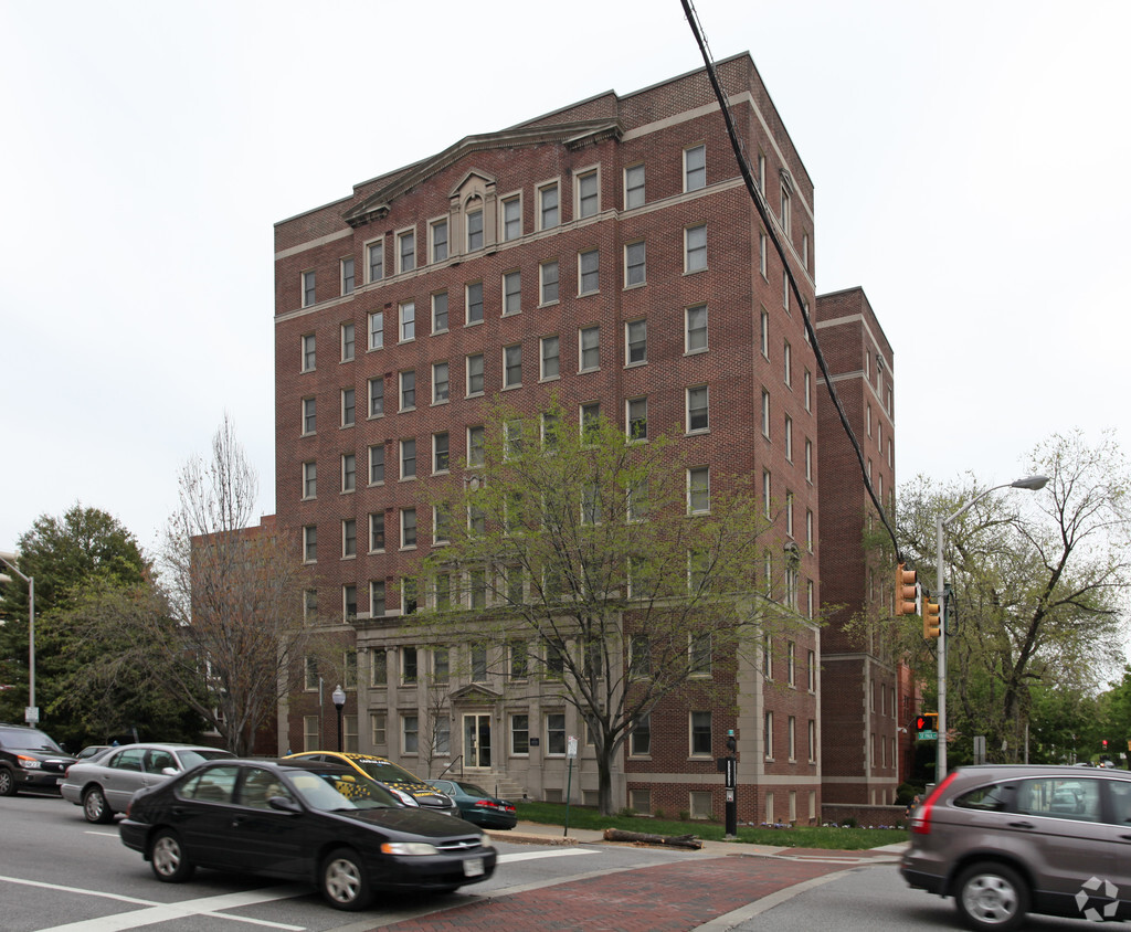 Building Photo - Bradford Apartments