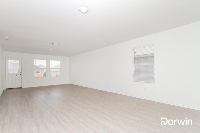 Building Photo - 5458 Daphne Path, San Antonio, TX 78253