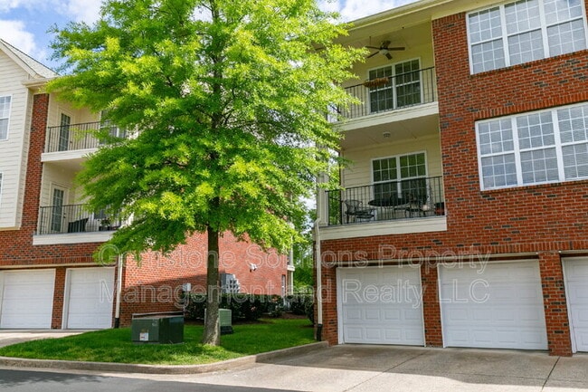 Building Photo - 3201 Aspen Grove Dr