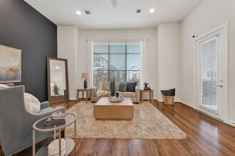 Building Photo - 1508 Beall St