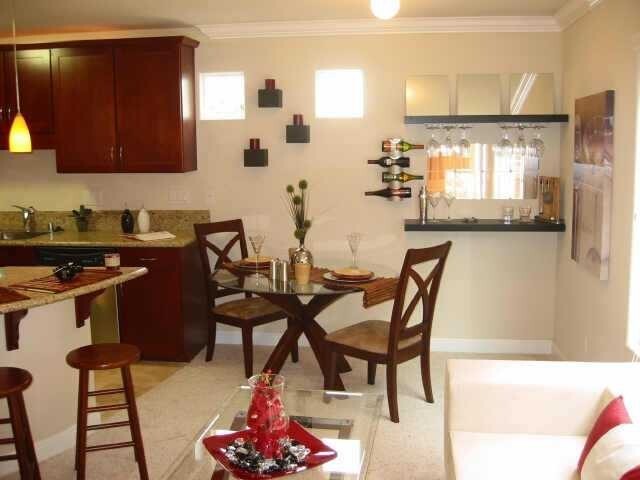Foto del edificio - Beautiful upscale top floor 1 bedroom & 1 ...