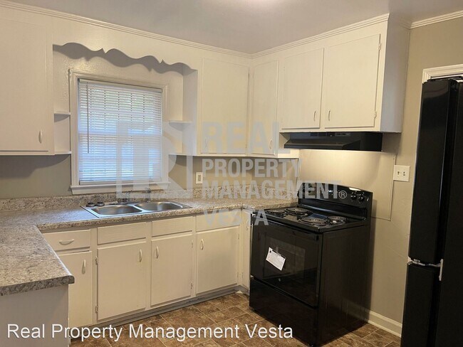 Foto del edificio - 3 br, 1 bath House - 3416 Habersham Avenue