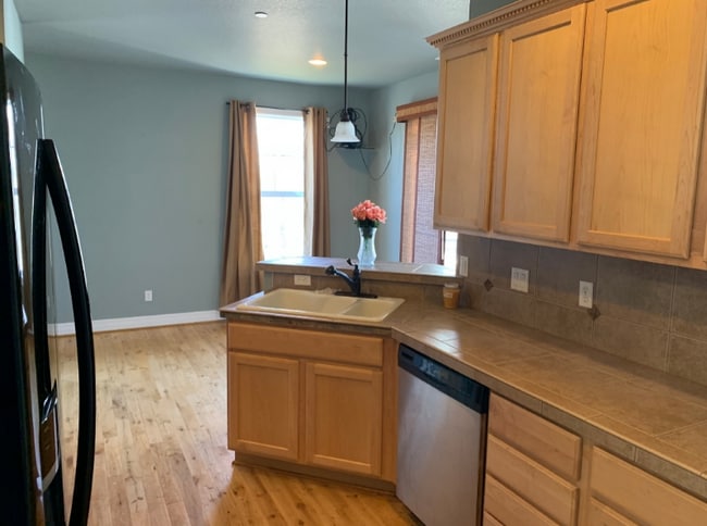 Photo - 0000 NE Market Dr Apartment