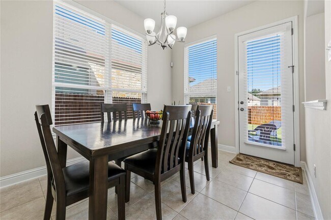 Foto del edificio - 4106 Rainy Creek Ln