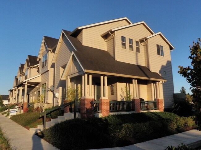 Foto del edificio - Corvallis Comfort & Convenience: Spacious 3-bedroom, 2.5 bath  Townhome