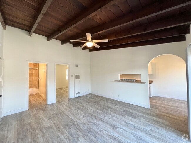 Building Photo - 3608 Keystone Av