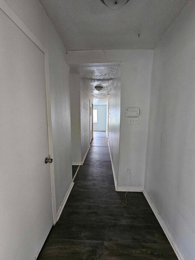 Foto del edificio - 1776 Shady Ln Dr