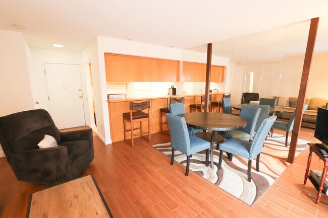 Building Photo - 77845 California Dr