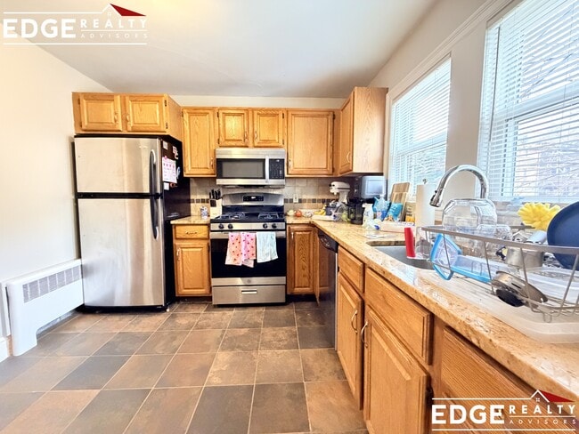 Photo - 96 Undine Rd Apartment