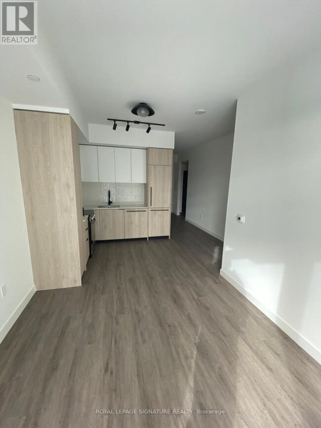 Building Photo - 1635 Military Trail