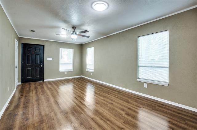 Building Photo - 2270 Eastwood Rd