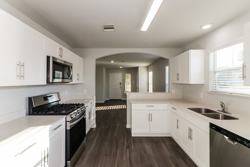 Foto principal - 2622 Montecito Ln