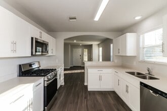 Building Photo - 4323 Richmeadow Dr