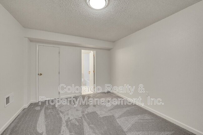 Building Photo - 12272 Bannock Cir
