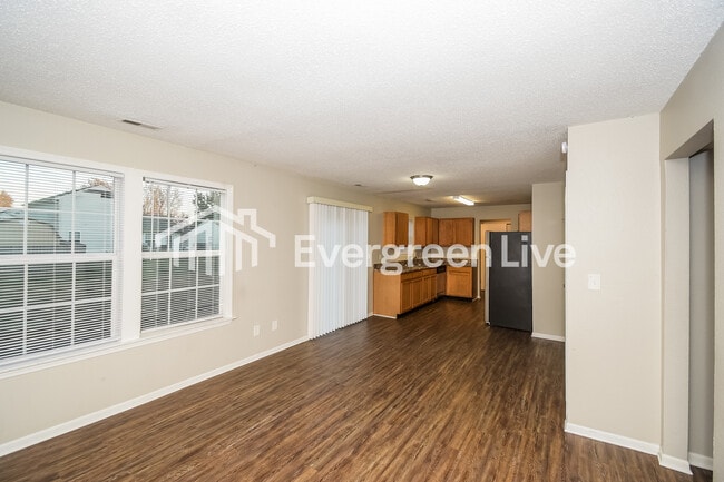 Building Photo - 6533 Townsend Way