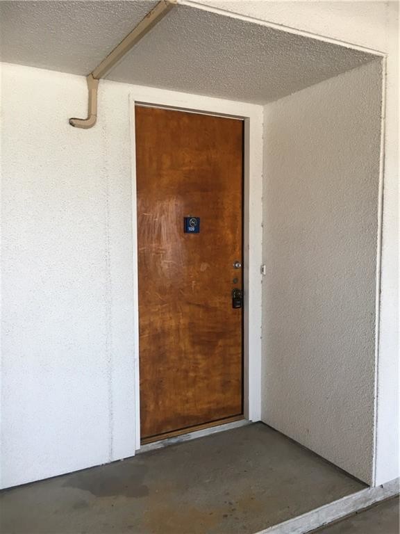Building Photo - 14514 E Cabana St