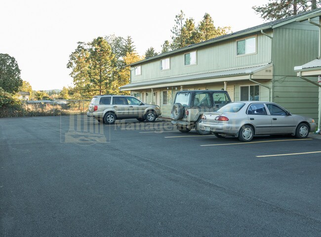 Building Photo - 25182 E Broadway Ave
