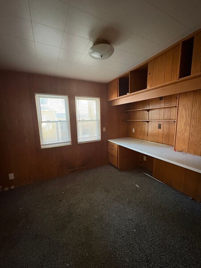 Foto del edificio - Emmet Street (Rolling Lakes Yacht Club LLC)