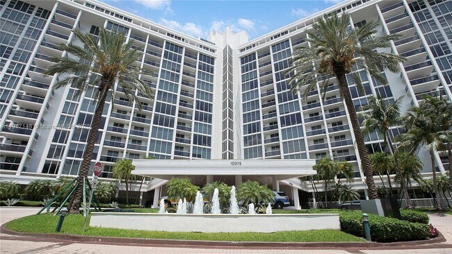 Building Photo - 10275 Collins Ave