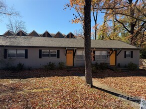 Building Photo - 1458 Anderson St