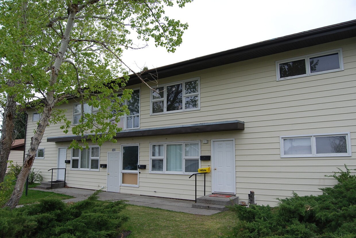 Primary Photo - 740 2nd St S