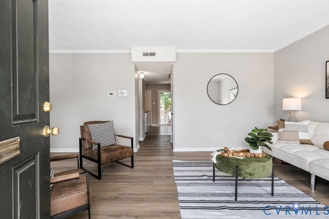 Building Photo - 31 Huneycutt Dr