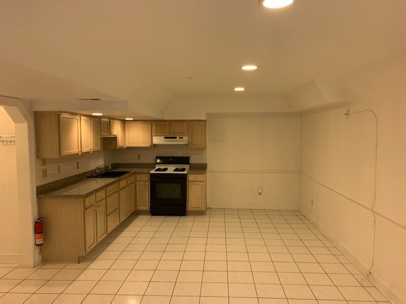 66 Burton Ave Unit Apt 1, South River, NJ 08882 Apartments in South