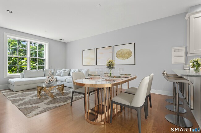 Building Photo - 77 Havemeyer Ln