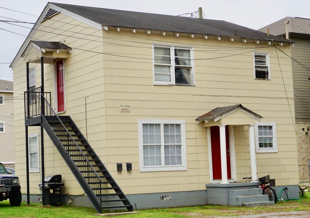 Primary Photo - 714 12th St