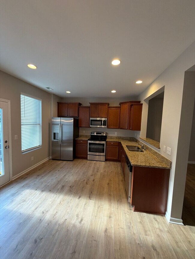 Foto del edificio - 3 Bedroom 2.5 Bath Town Home