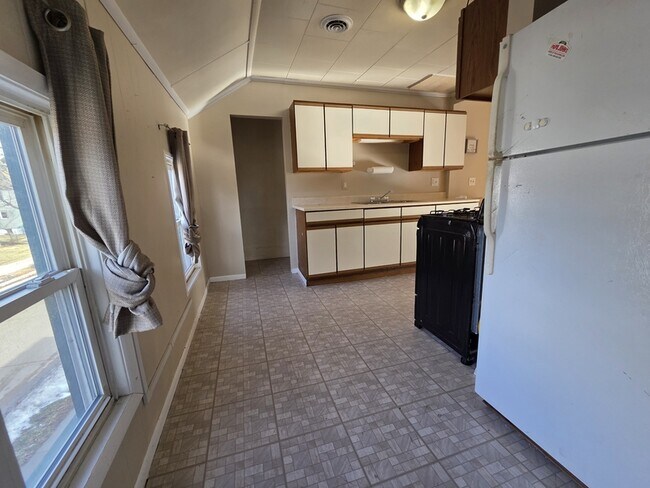 Foto del edificio - 586 Bowen St